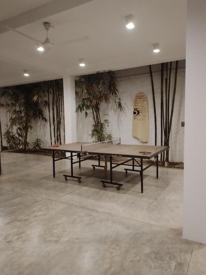Drivethru Hostel Polhena Экстерьер фото